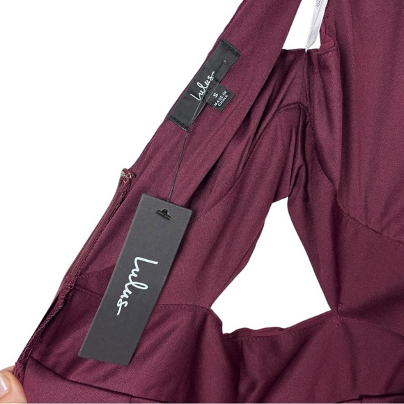 LULUS COMPELLING POISE BURGUNDY RED PLISSE CHIFFON CUTOUT SLEEVELESS MAXI DRESS - Picture 14 of 15